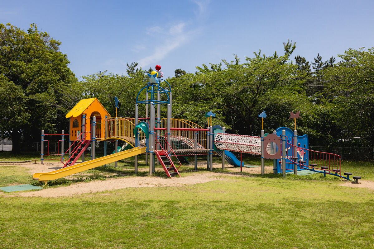 敦賀市こどもの国（敦賀市立児童遊園）の複合遊具